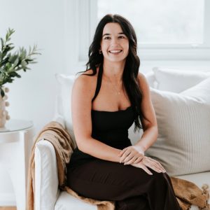Ellie Barney