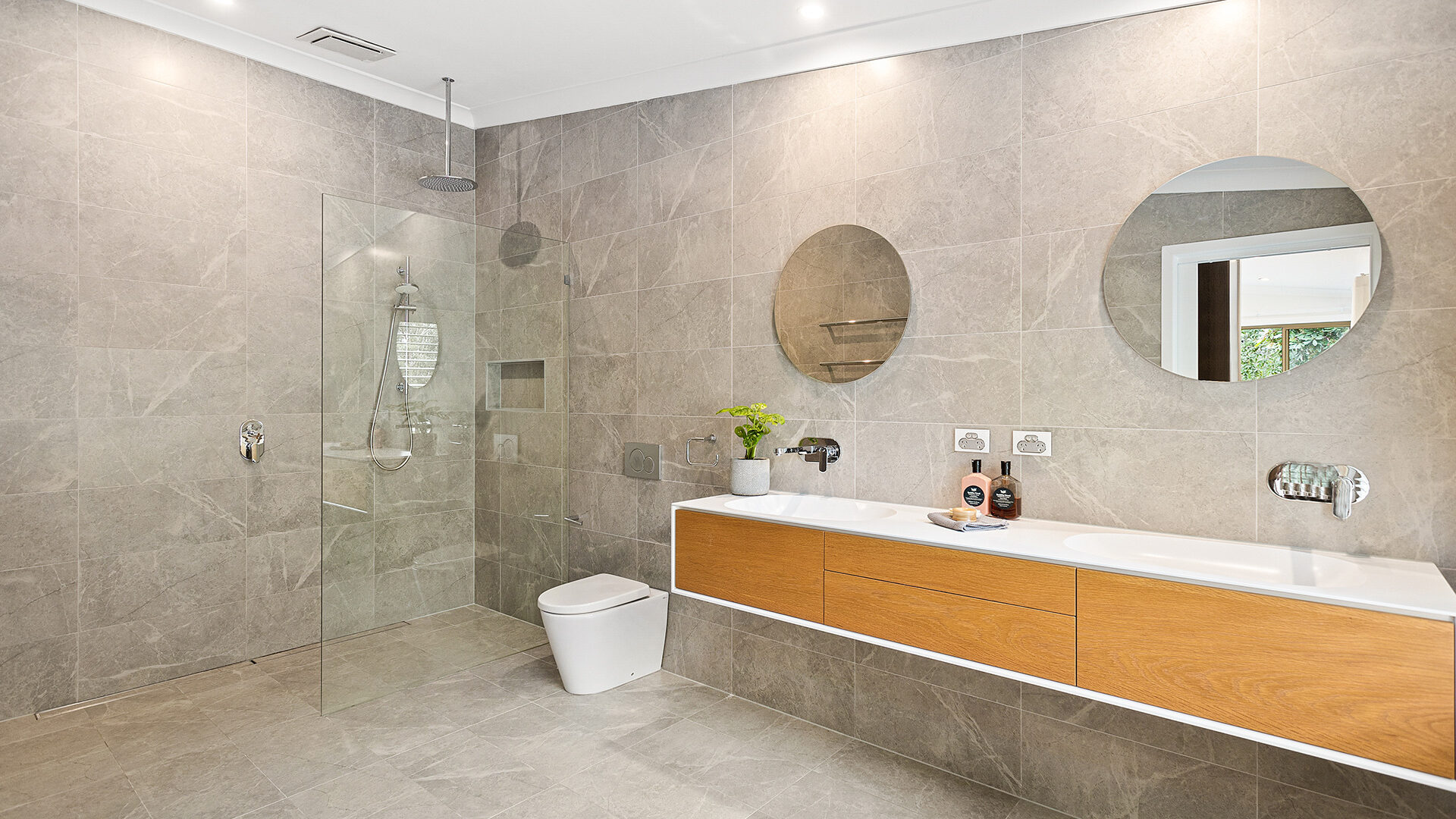 Sold - 13-35 Asquith Street - New Property in Austinmer - Real Estate by Vanessa Denison-Pender