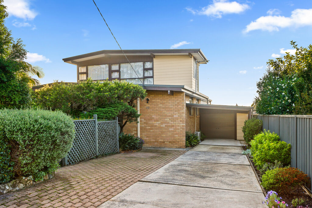 Sold - 43 Gerard Avenue - New Property in Farmborough Heights - Real Estate by David Greenwood