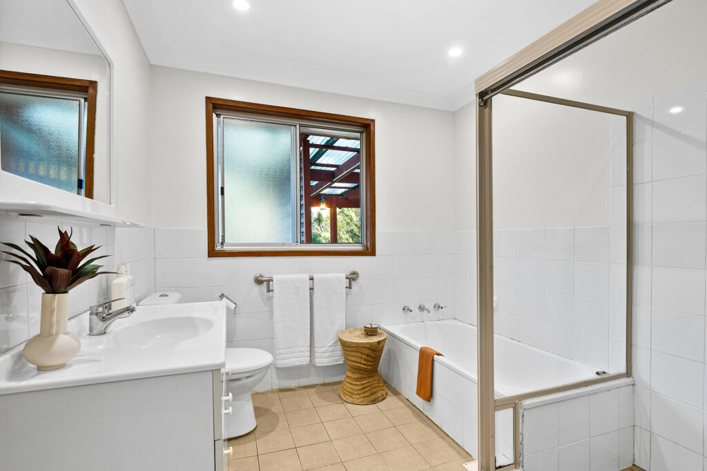 Sold - 43 Ashley Avenue - New Property in Farmborough Heights - Real Estate by David Greenwood
