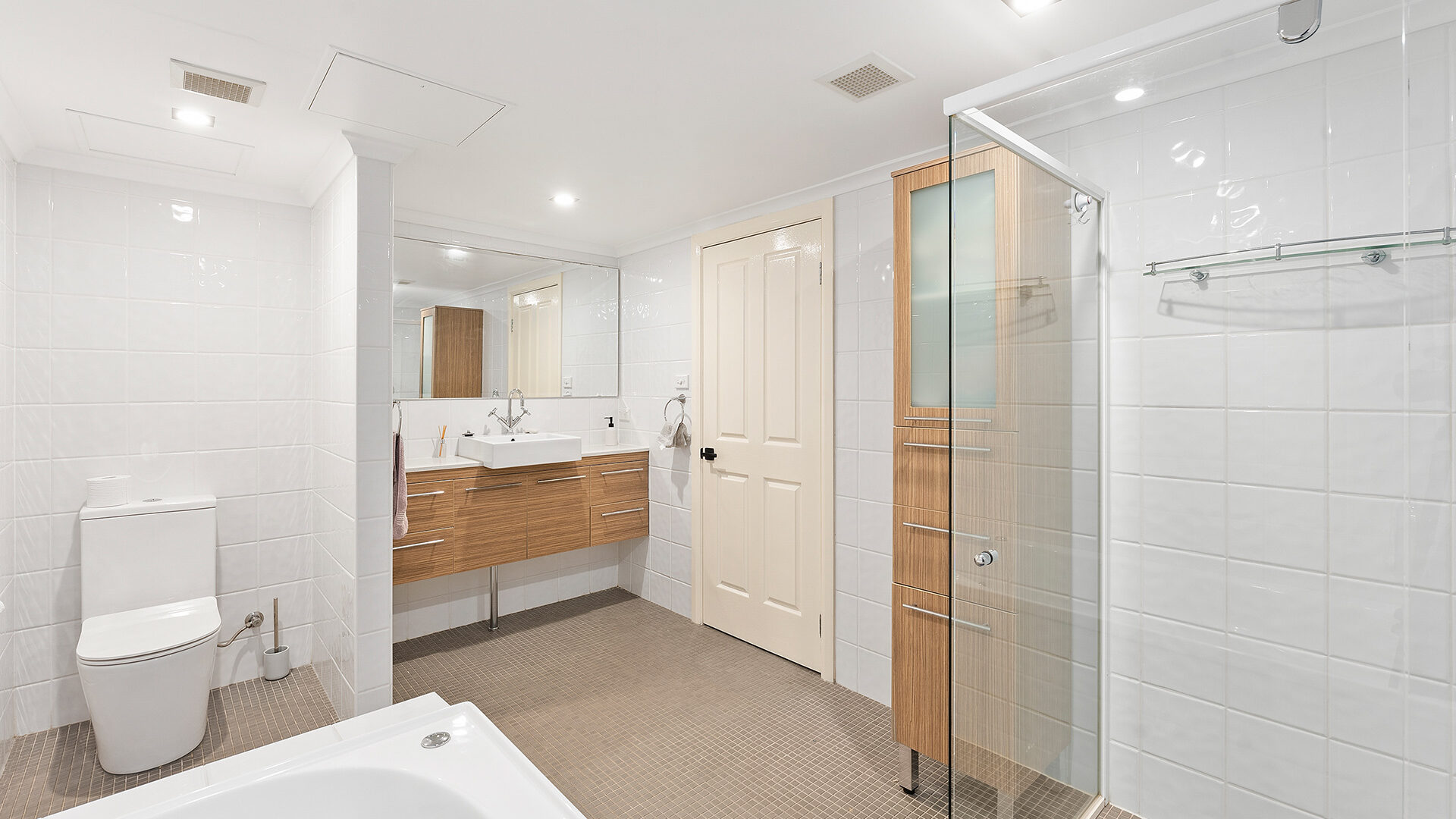 Sold - 4/23 Market Street - New Property in Wollongong - Real Estate by Peter Armstrong