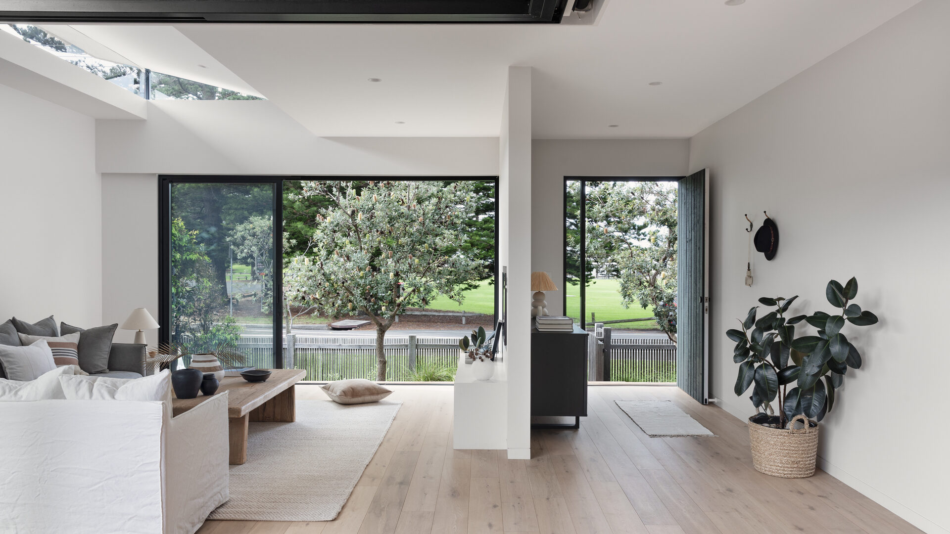 Sold - 28 Cliff Parade - New Property in Thirroul - Real Estate by Vanessa Denison-Pender