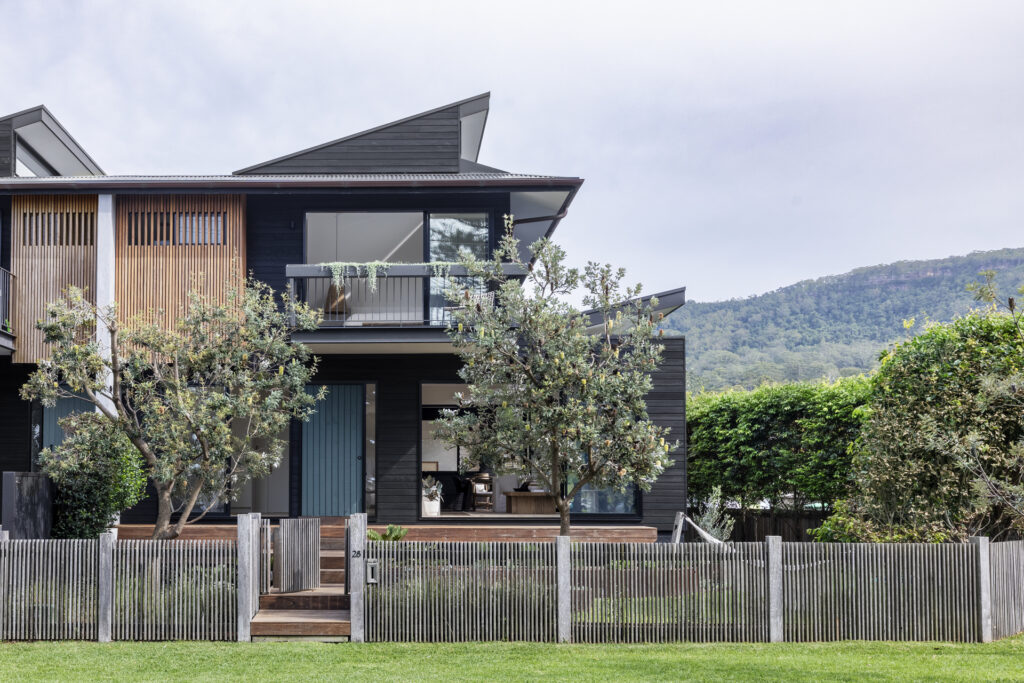 Sold - 28 Cliff Parade - New Property in Thirroul - Real Estate by Vanessa Denison-Pender