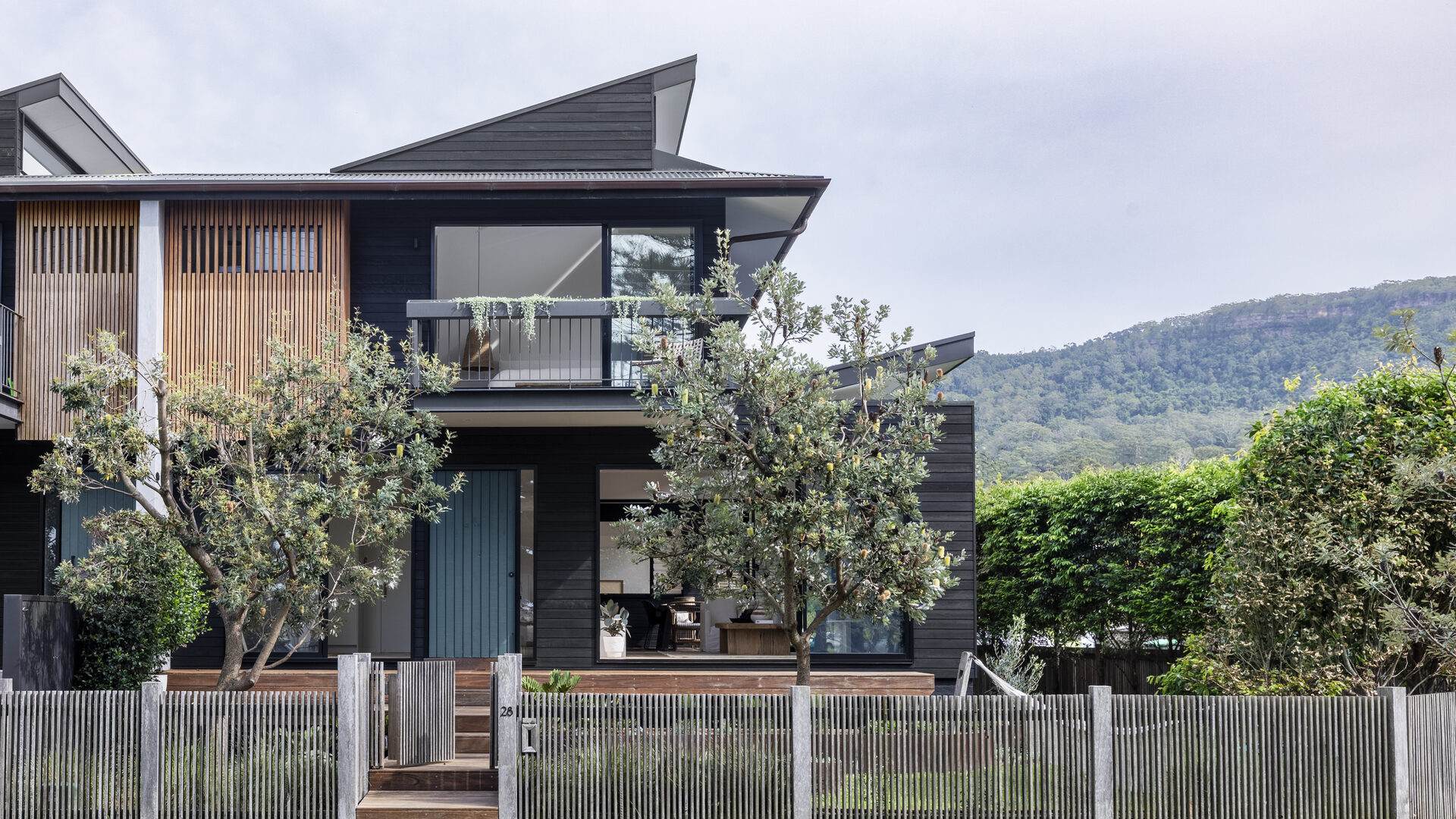 Sold - 28 Cliff Parade - New Property in Thirroul - Real Estate by Vanessa Denison-Pender