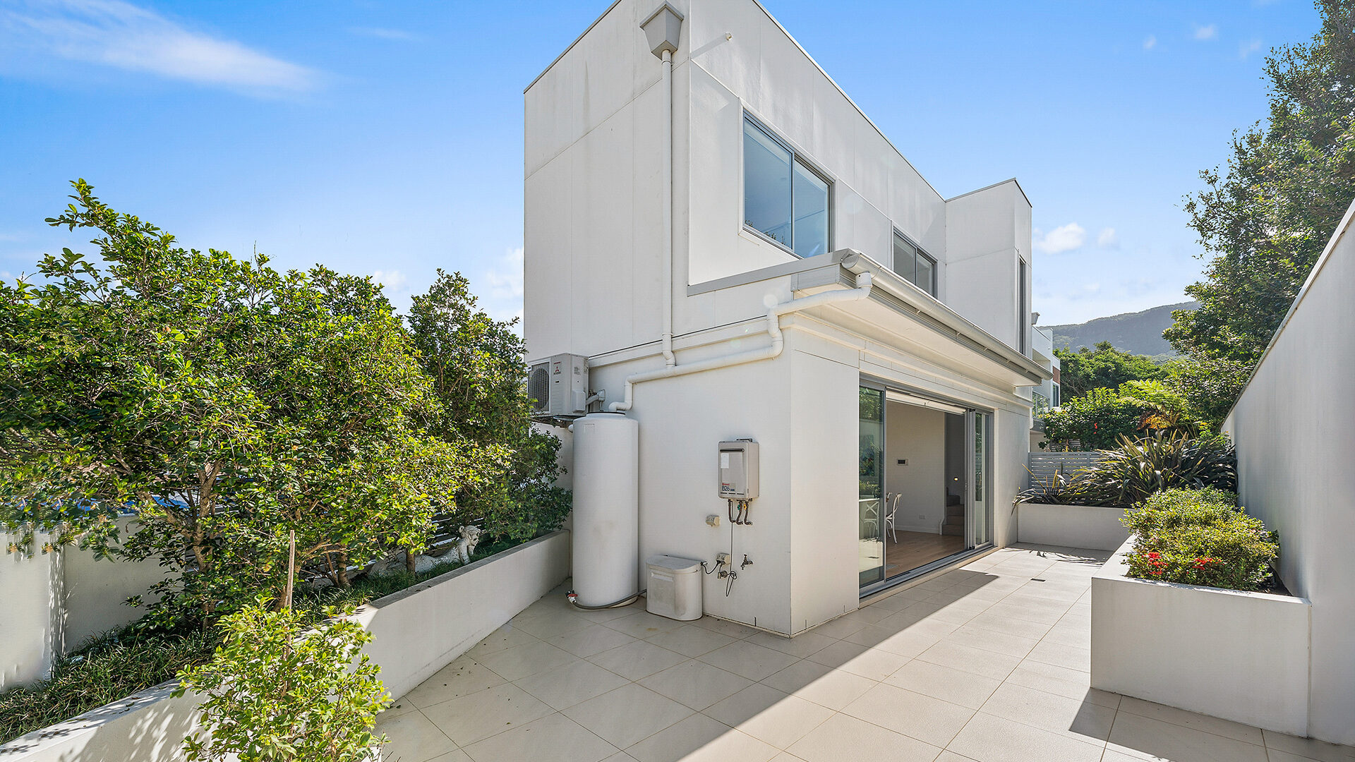 Sold - 5/1 Redman Avenue - New Property in Thirroul - Real Estate by Vanessa Denison-Pender