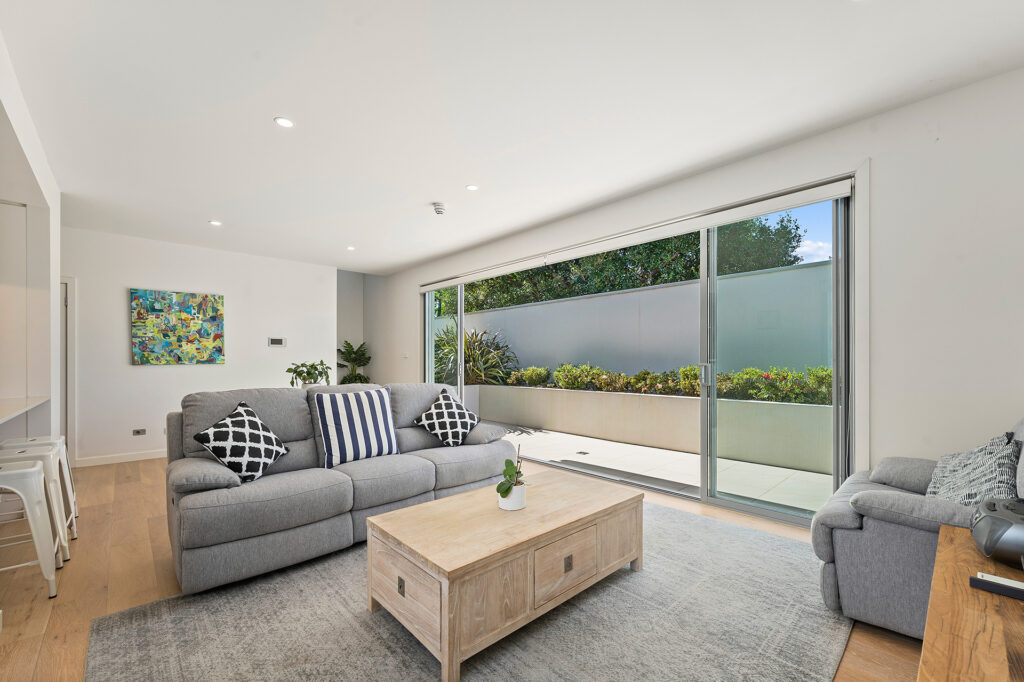 Sold - 5/1 Redman Avenue - New Property in Thirroul - Real Estate by Vanessa Denison-Pender