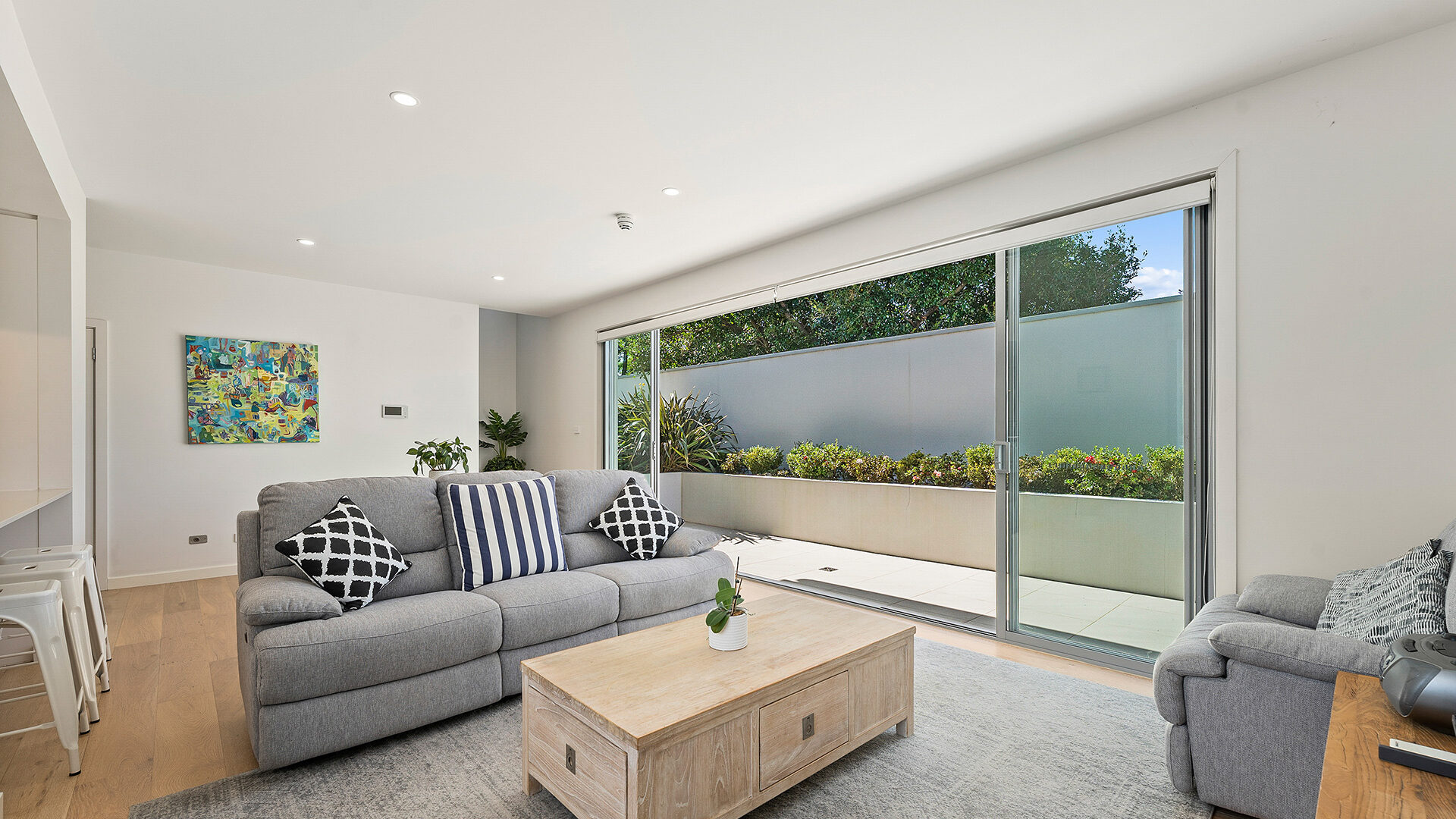 Sold - 5/1 Redman Avenue - New Property in Thirroul - Real Estate by Vanessa Denison-Pender