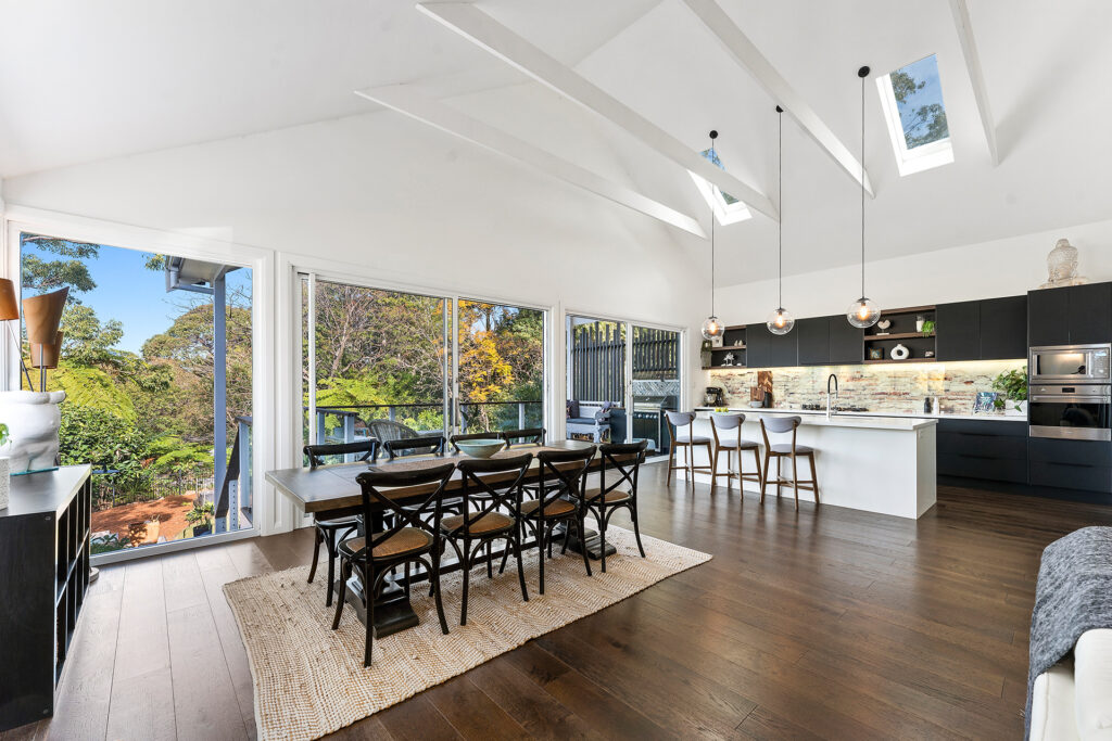 Sold - 44 The Lookout - New Property in Thirroul - Real Estate by Vanessa Denison-Pender