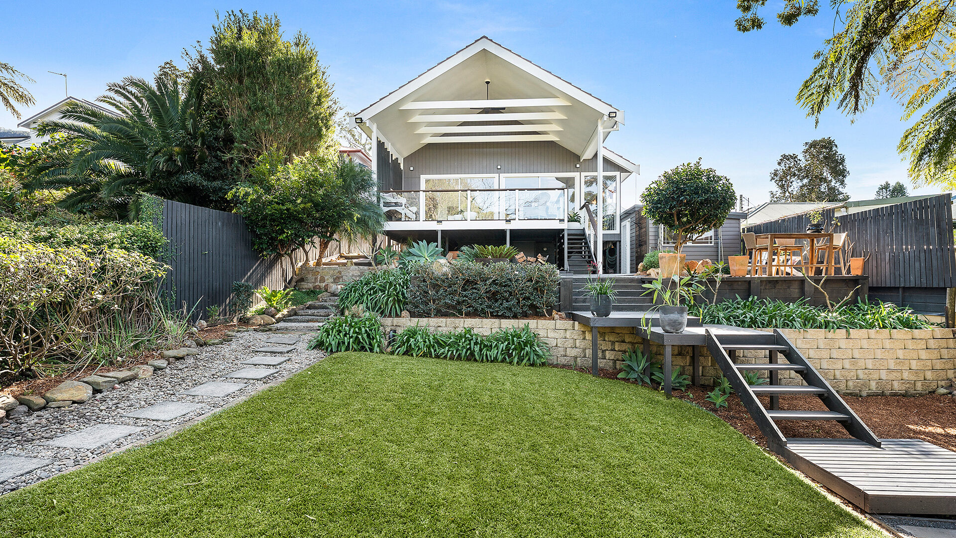 Sold - 44 The Lookout - New Property in Thirroul - Real Estate by Vanessa Denison-Pender