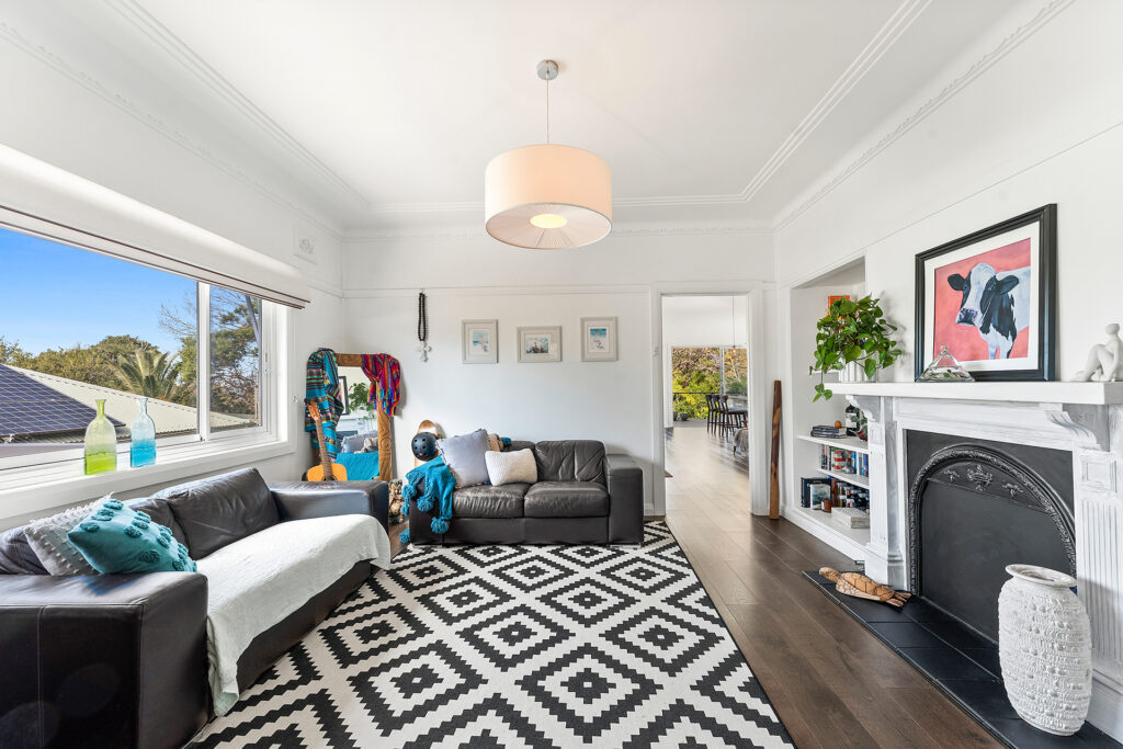 Sold - 44 The Lookout - New Property in Thirroul - Real Estate by Vanessa Denison-Pender