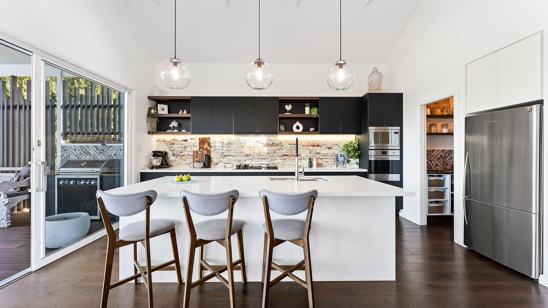 Sold - 44 The Lookout - New Property in Thirroul - Real Estate by Vanessa Denison-Pender