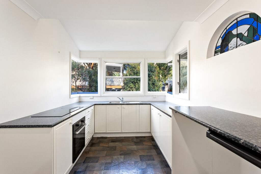 Sold - 43a Squires Crescent - New Property in Coledale - Real Estate by Peter Armstrong