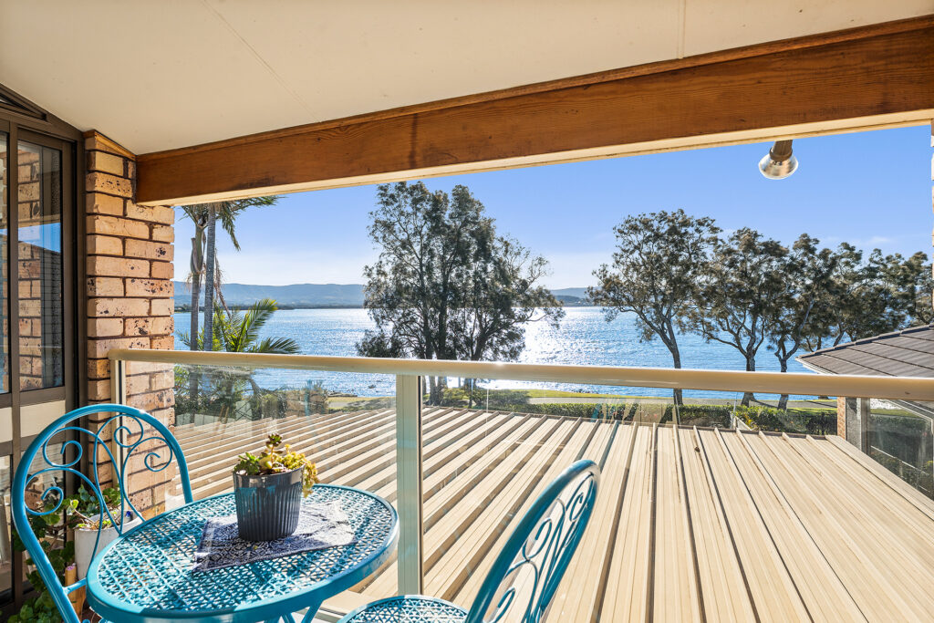 Sold - 35 The Esplanade - New Property in Oak Flats - Real Estate by Vanessa Denison-Pender