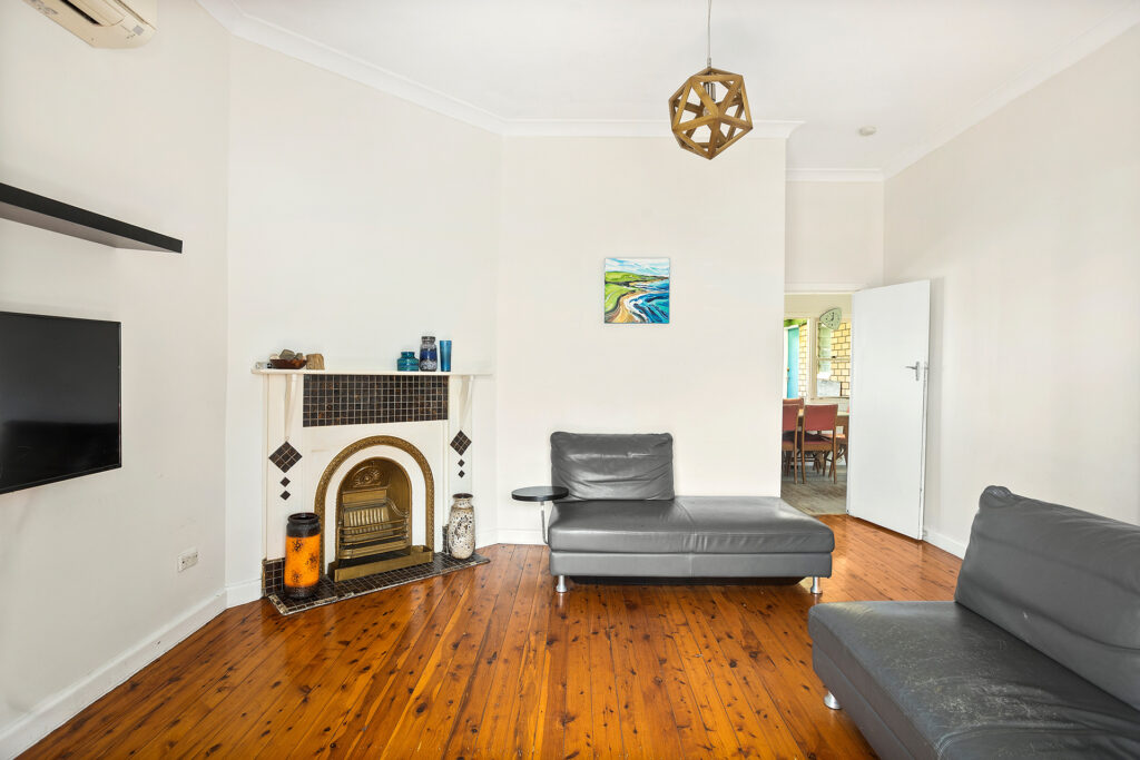 Sold - 24 The Waves - New Property in Thirroul - Real Estate by Peter Armstrong