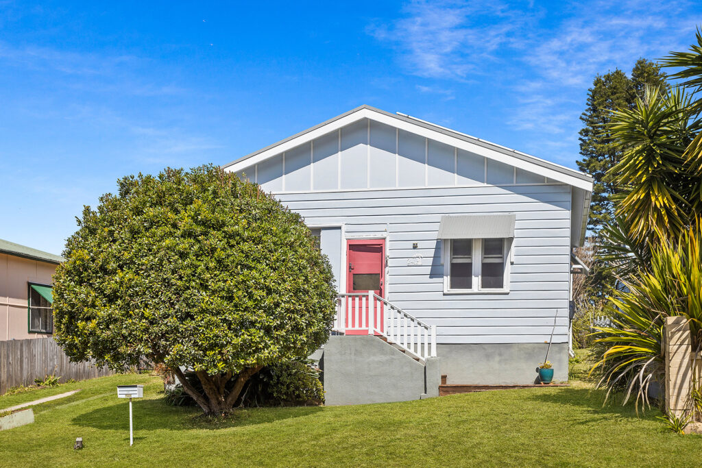 Sold - 24 The Waves - New Property in Thirroul - Real Estate by Peter Armstrong