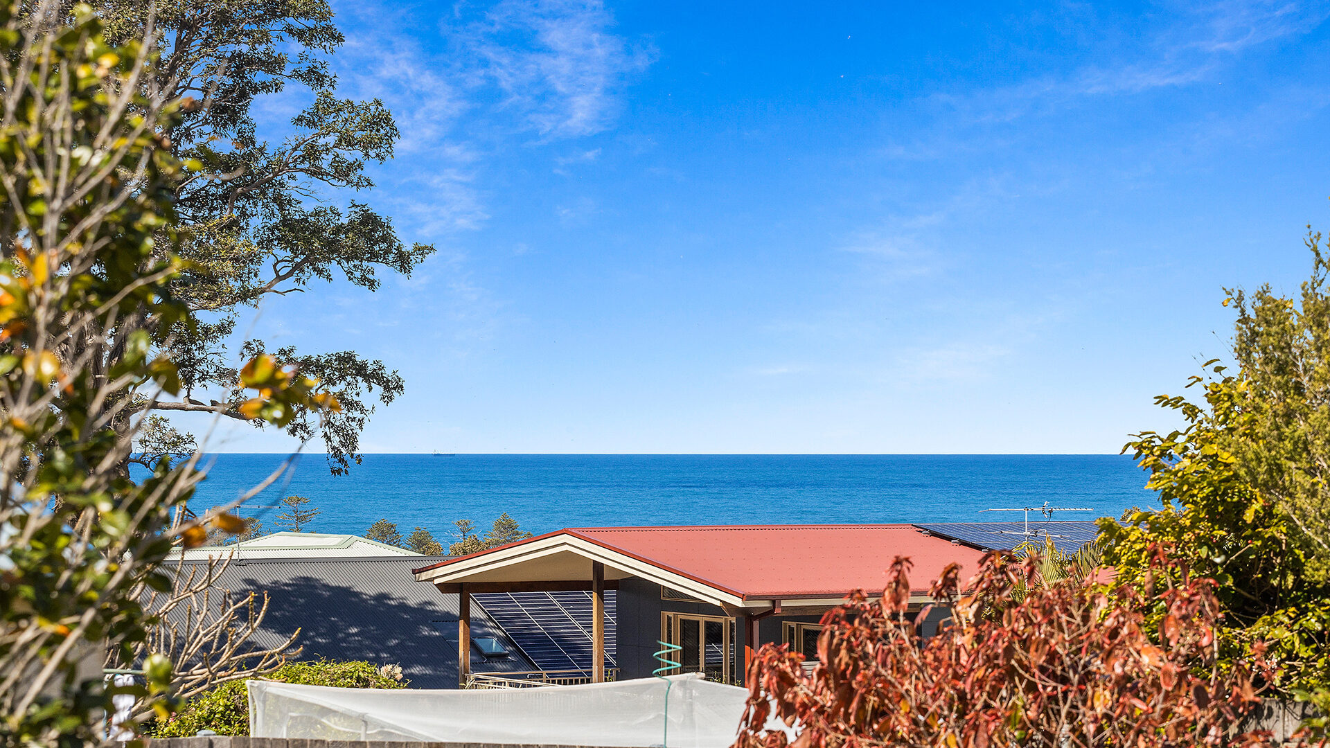 Sold - 24 The Waves - New Property in Thirroul - Real Estate by Peter Armstrong