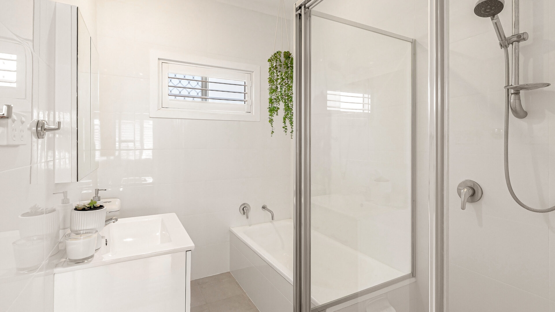 Sold - 1/7 Mary Ann Street - New Property in Towradgi - Real Estate by Andrew McLeod
