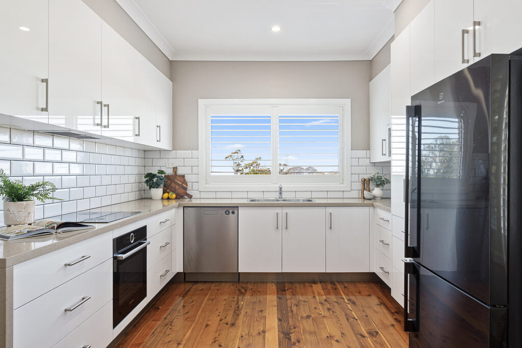 Sold - 3 Lochview Avenue - New Property in Farmborough Heights - Real Estate by David Greenwood
