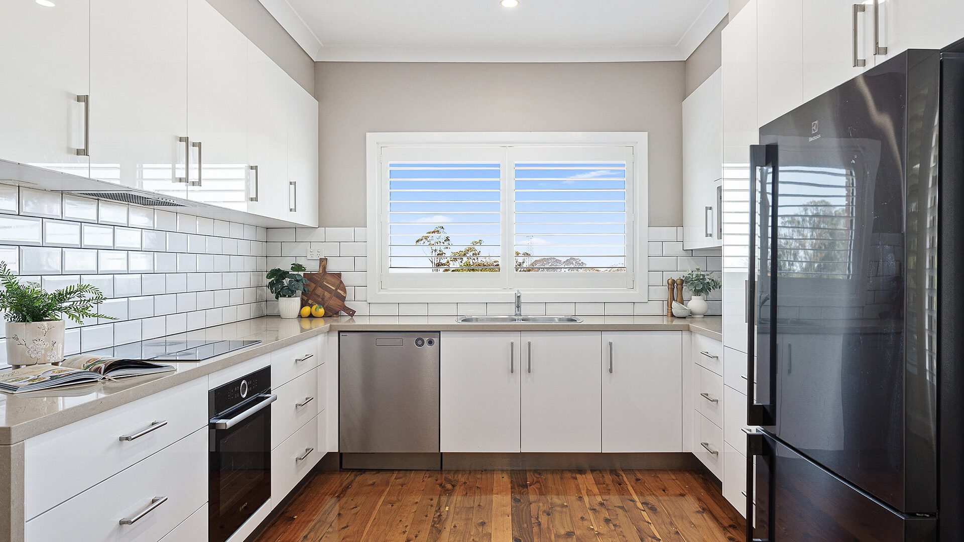 Sold - 3 Lochview Avenue - New Property in Farmborough Heights - Real Estate by David Greenwood