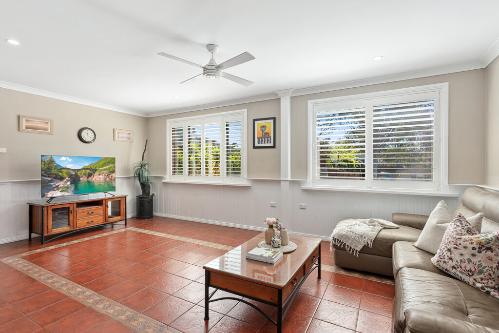 Sold - 3 Lochview Avenue - New Property in Farmborough Heights - Real Estate by David Greenwood