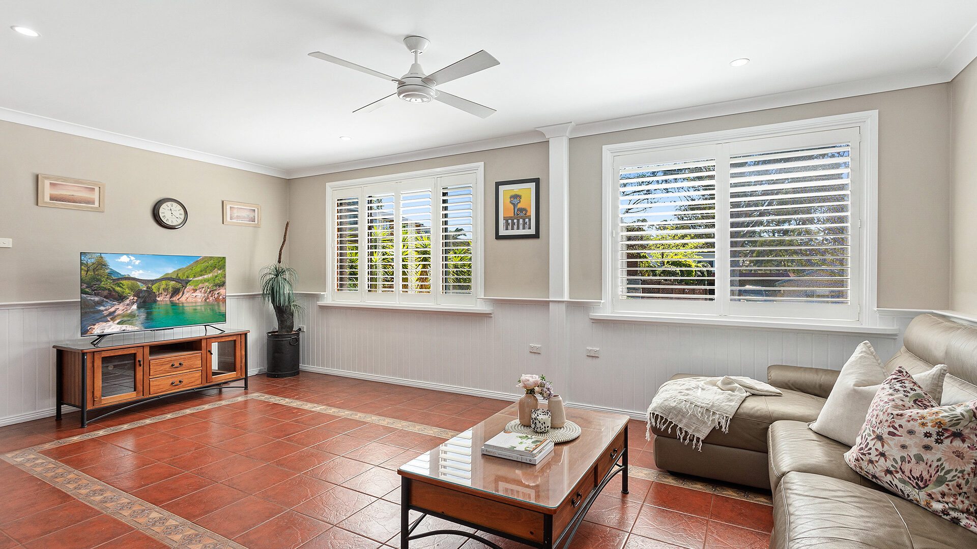 Sold - 3 Lochview Avenue - New Property in Farmborough Heights - Real Estate by David Greenwood