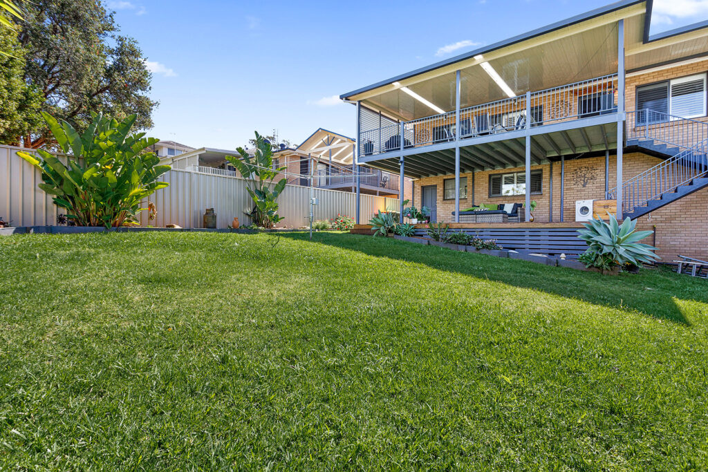 Sold - 3 Lochview Avenue - New Property in Farmborough Heights - Real Estate by David Greenwood