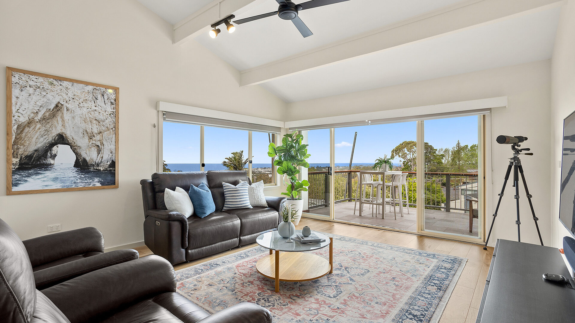 Sold - 25 Kanangra Drive - New Property in Thirroul - Real Estate by Andrew McLeod