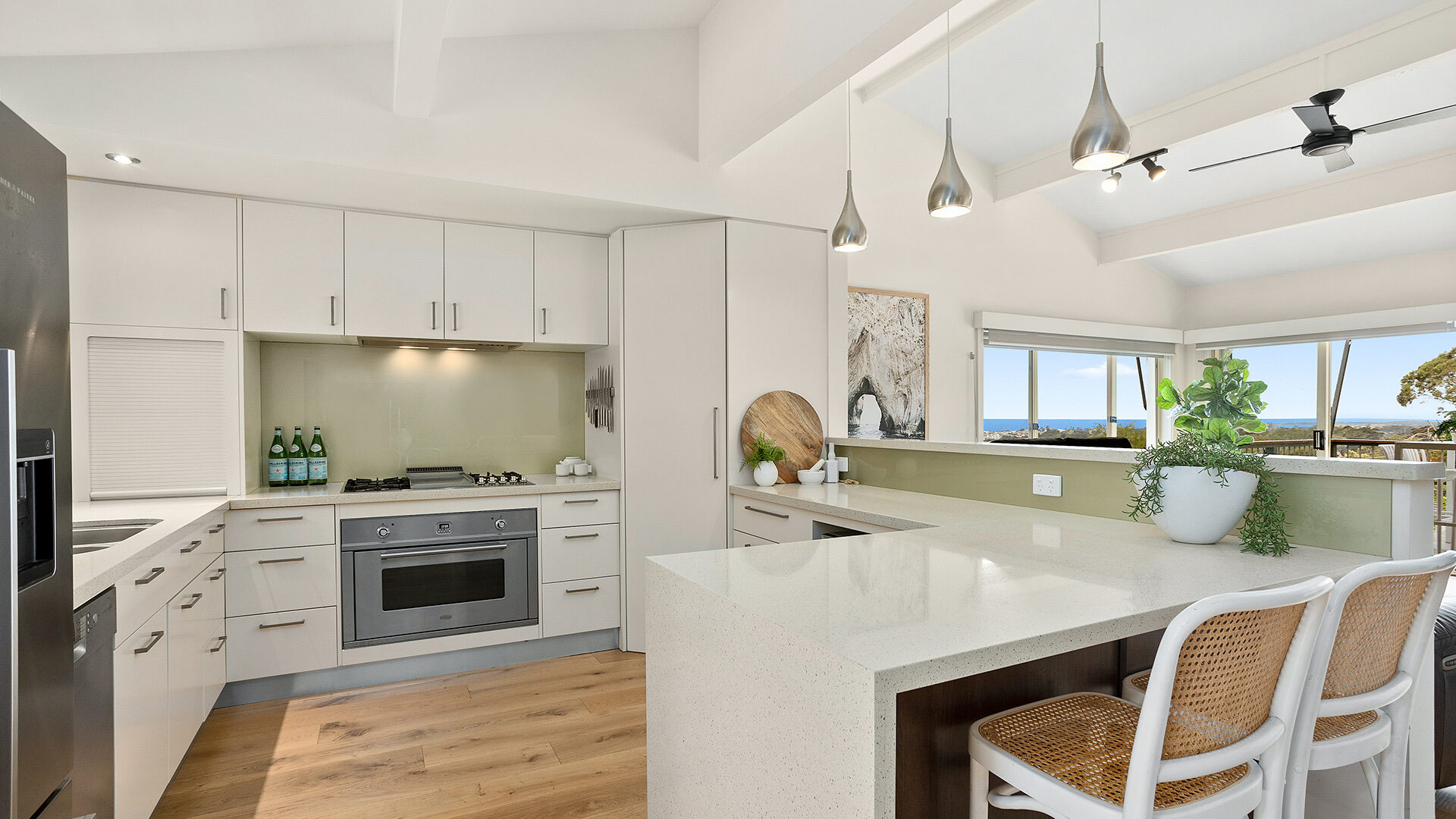 Sold - 25 Kanangra Drive - New Property in Thirroul - Real Estate by Andrew McLeod