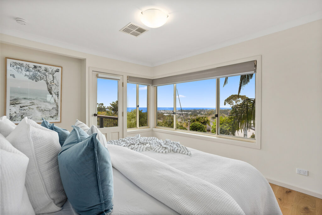 Sold - 25 Kanangra Drive - New Property in Thirroul - Real Estate by Andrew McLeod