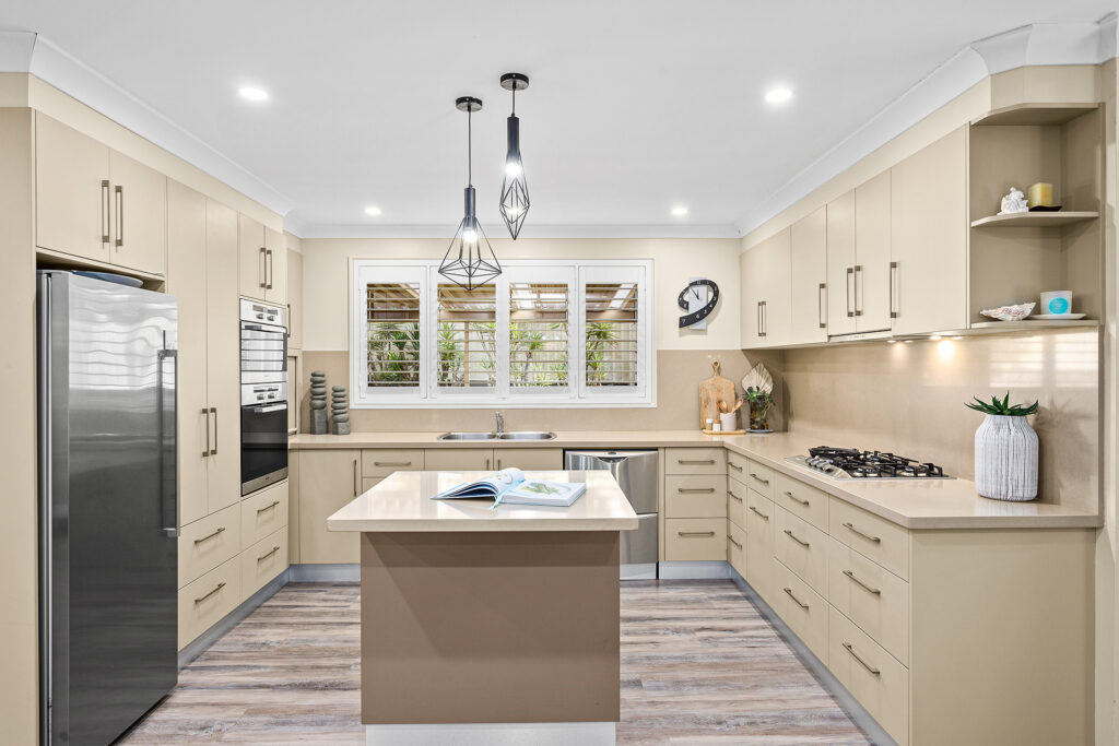 Sold - 38 Derribong Drive - New Property in Cordeaux Heights - Real Estate by David Greenwood
