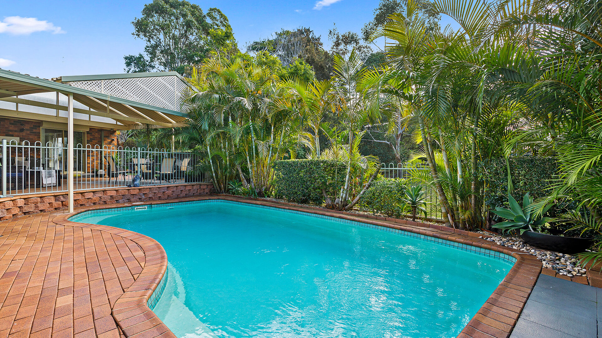 Sold - 38 Derribong Drive - New Property in Cordeaux Heights - Real Estate by David Greenwood