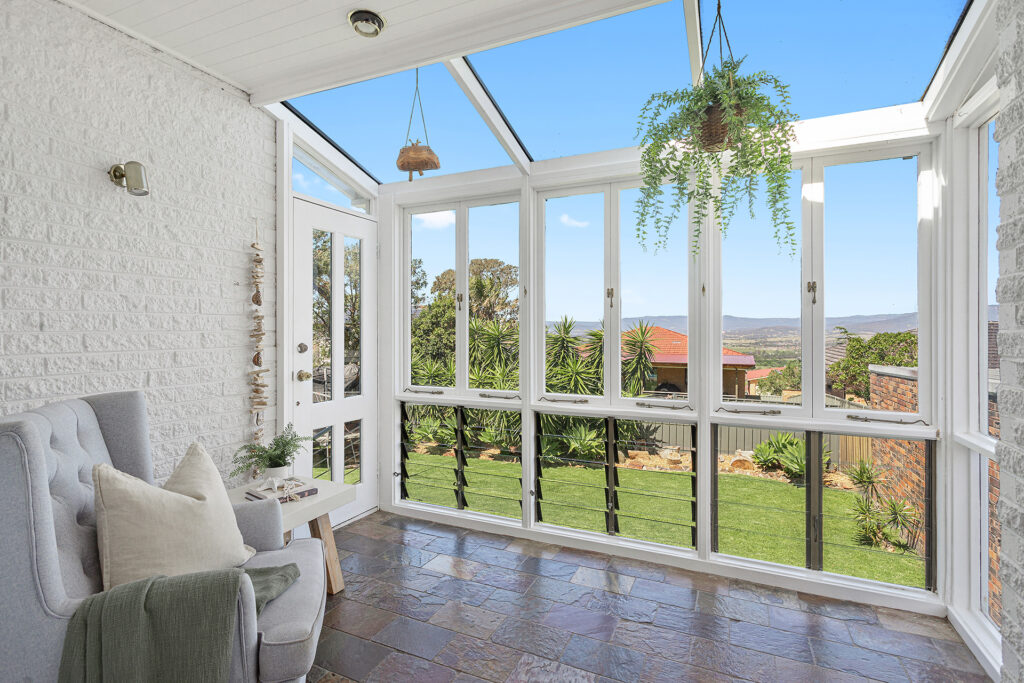 Sold - 19 Lochview Avenue - New Property in Farmborough Heights - Real Estate by David Greenwood