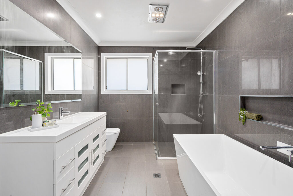 Sold - 19 Lochview Avenue - New Property in Farmborough Heights - Real Estate by David Greenwood