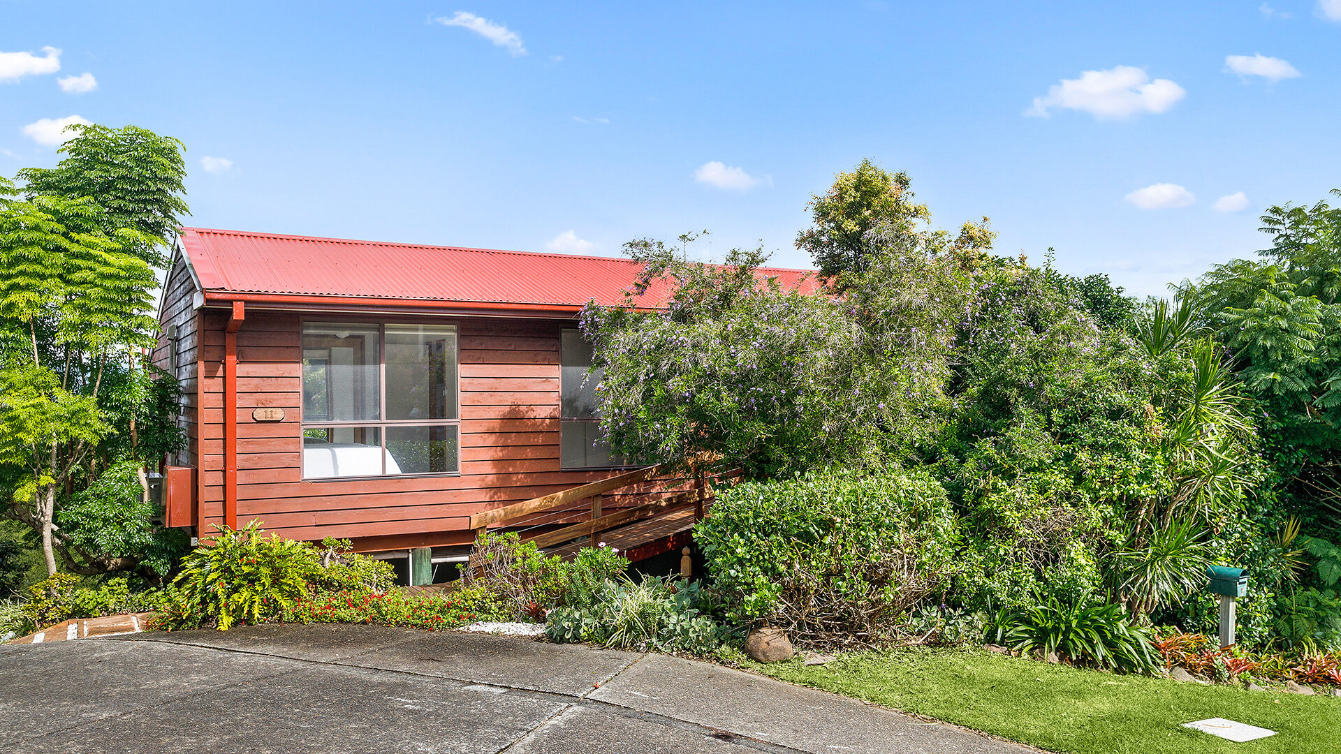 Sold - 11 Pennant Crescent - New Property in Berkeley - Real Estate by David Greenwood