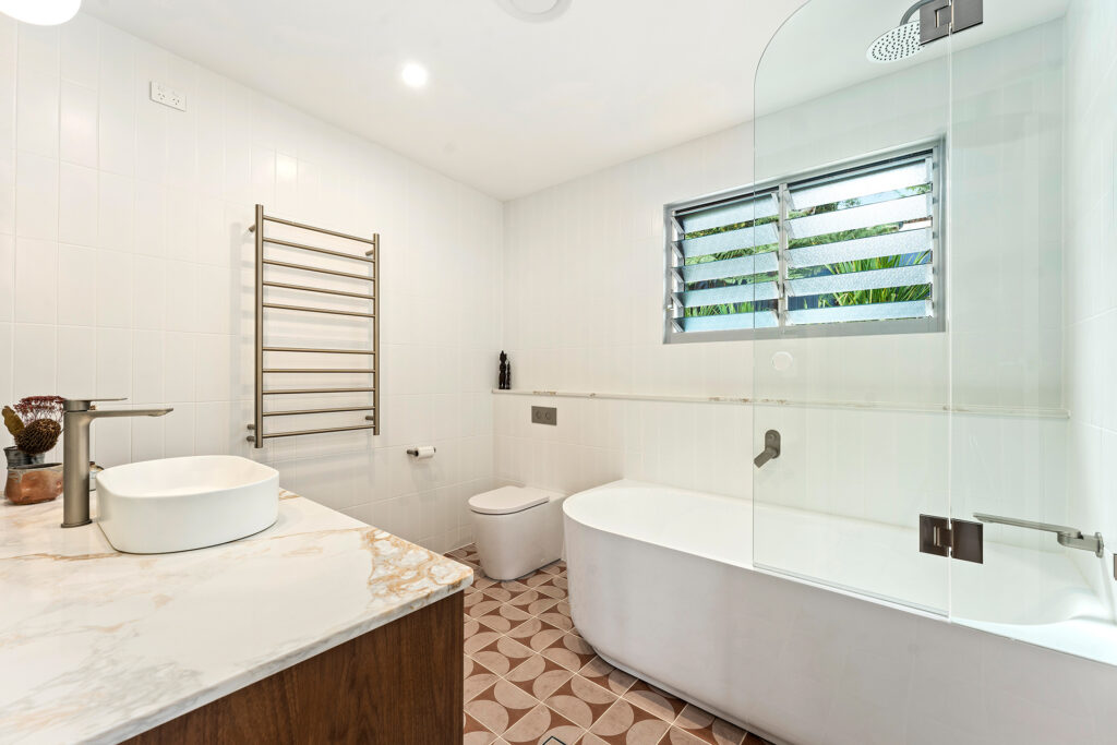 Sold - 14 Nardoo Crescent - New Property in Thirroul - Real Estate by Vanessa Denison-Pender