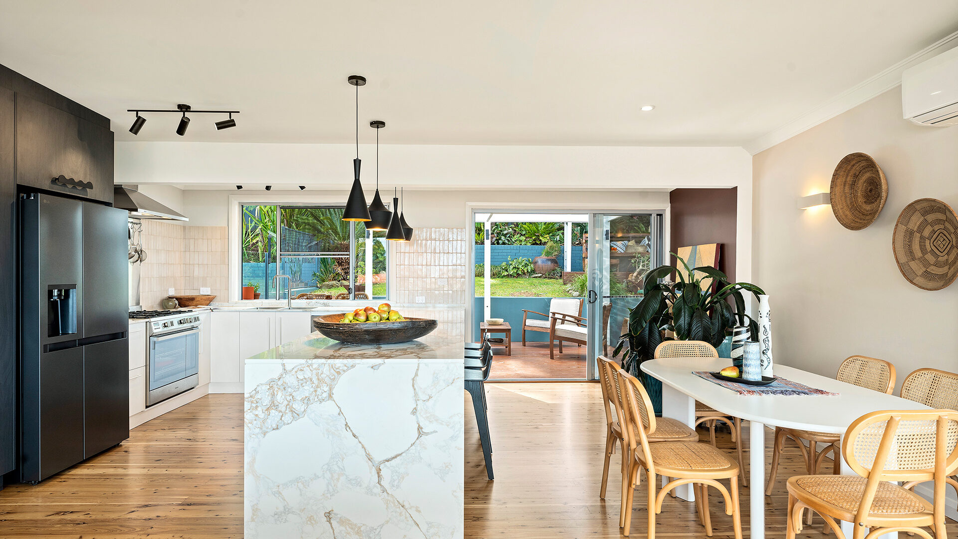 Sold - 14 Nardoo Crescent - New Property in Thirroul - Real Estate by Vanessa Denison-Pender