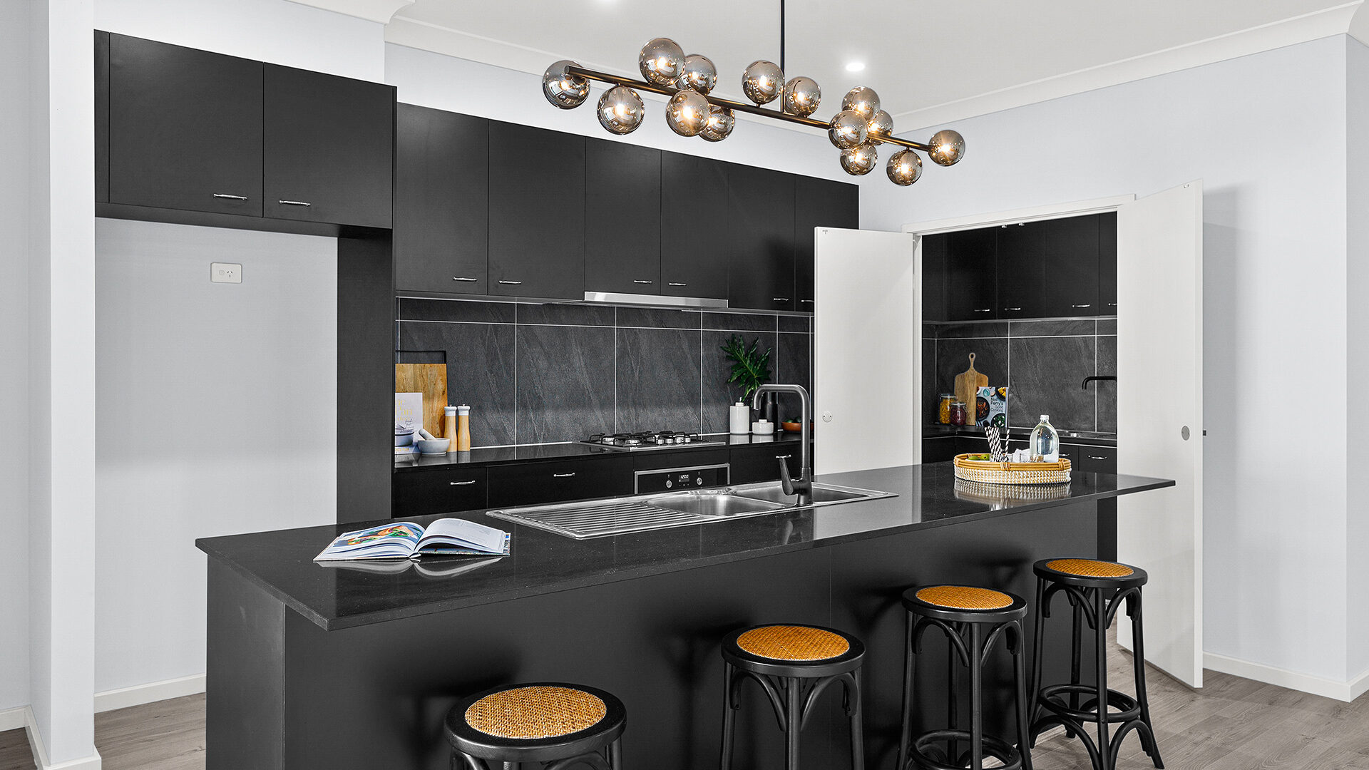 32 Honeycomb Street, Horsley NSW 2530 - photo 4