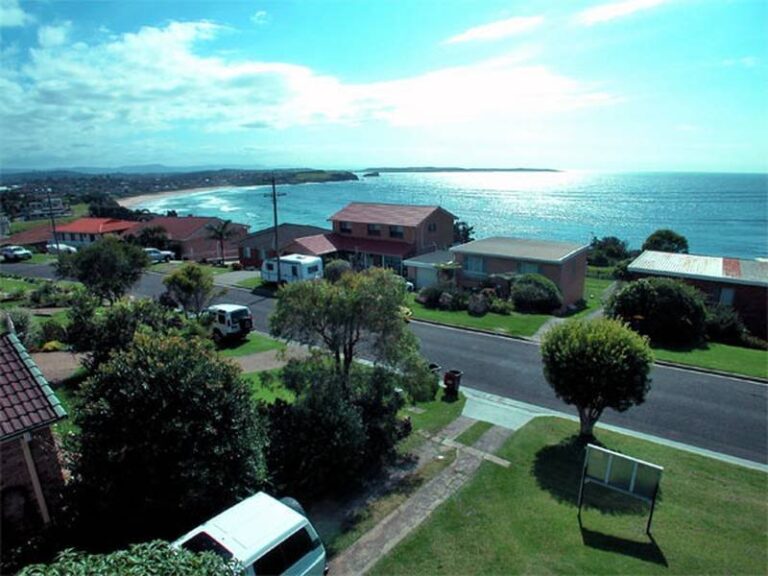 Sold - 25 Cathedral Rocks Avenue - New Property in Kiama Downs - Real Estate by McGrath Wollongong