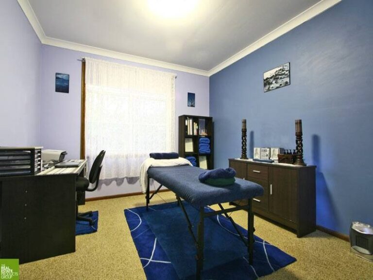 7 Alvan Parade, Mount Pleasant NSW 2519 - photo 7