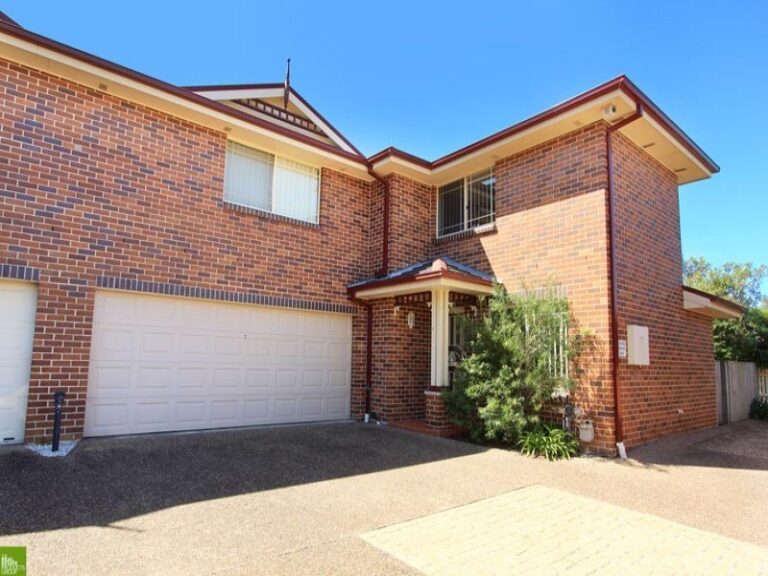 2/2-6 Henry Fry Place, Woonona