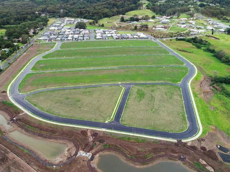 8 Curlew Street, Wongawilli