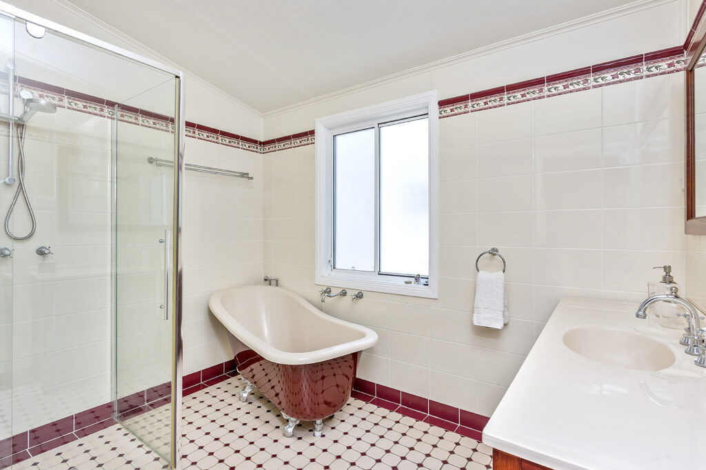 Sold - 31 The Lookout - New Property in Thirroul - Real Estate by McGrath Thirroul