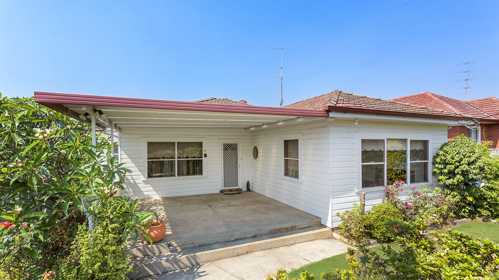 Sold - 7 Burling Avenue - New Property in Mount Ousley - Real Estate by David Greenwood