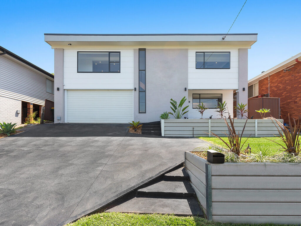 Sold - 14 William Beach Road - New Property in Kanahooka - Real Estate by David Greenwood
