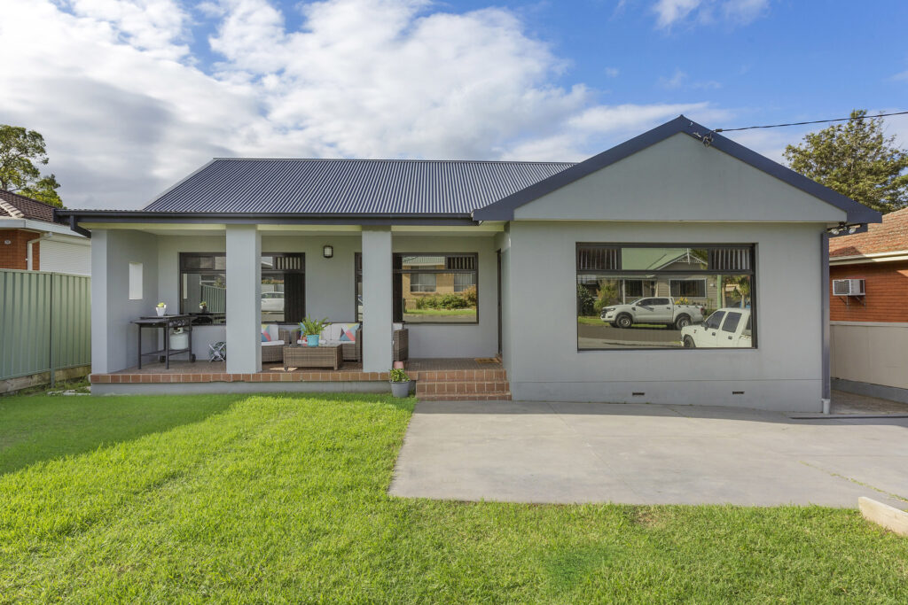 Sold - 14 Fisher Street - New Property in Oak Flats - Real Estate by David Greenwood