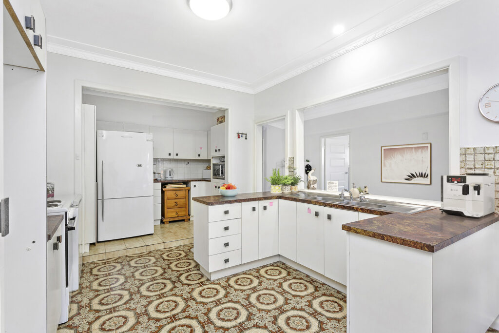 Sold - 14 Fisher Street - New Property in Oak Flats - Real Estate by David Greenwood
