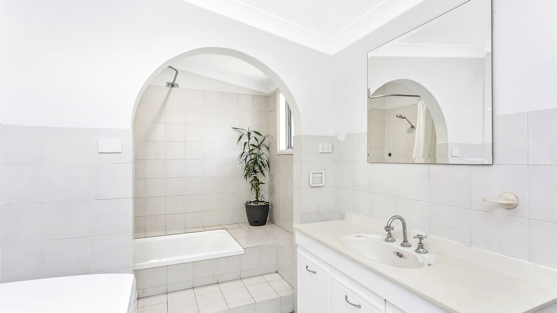 Sold - 14 Fisher Street - New Property in Oak Flats - Real Estate by David Greenwood