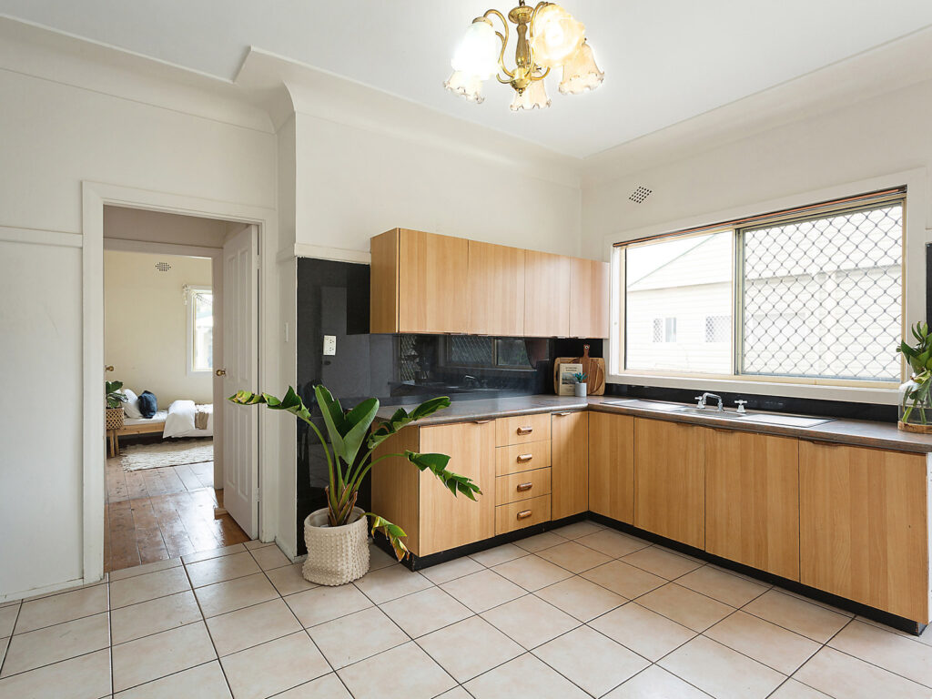 Sold - 140 Pioneer Road - New Property in Towradgi - Real Estate by David Greenwood