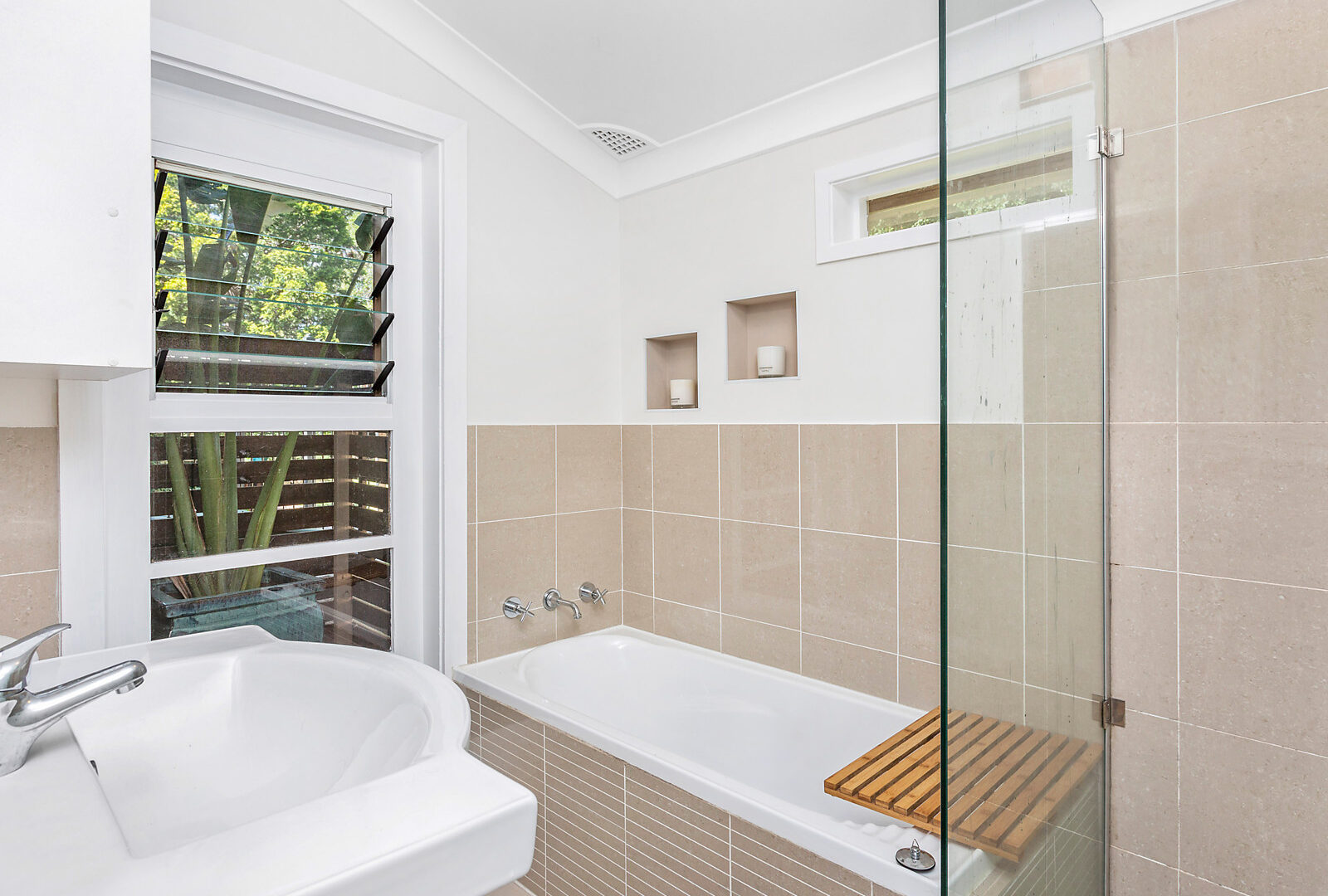 Sold - 18 Araluen Avenue - New Property in Mount Kembla - Real Estate by McGrath Thirroul