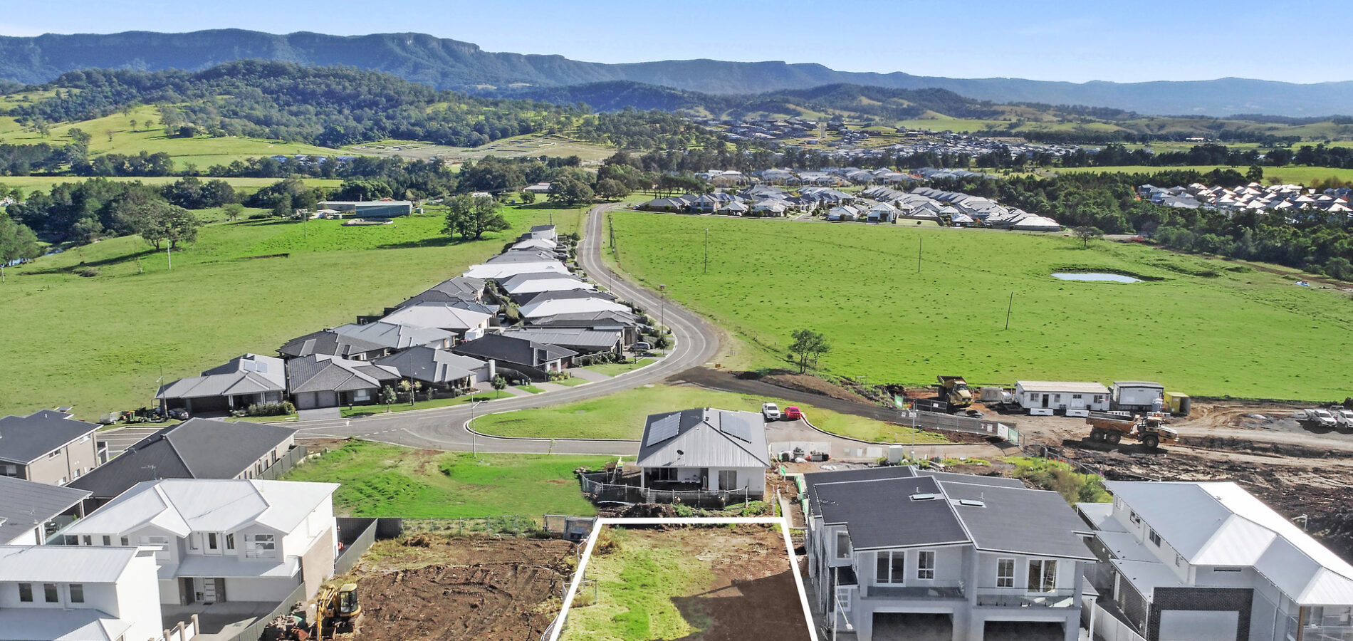 Sold - 42 Paul Circuit - New Property in Tullimbar - Real Estate by